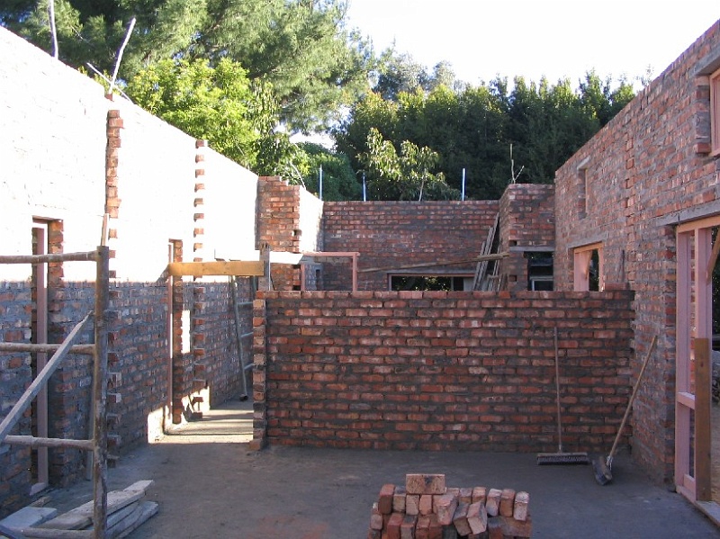view across bedrooms.jpg